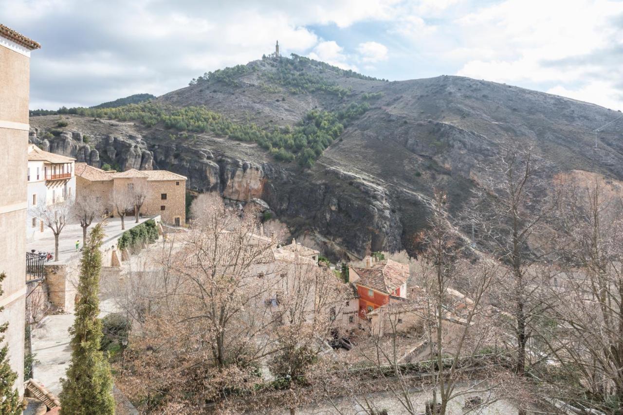 "La Anteplaza" Alojamiento Turistico Cuenca  Buitenkant foto